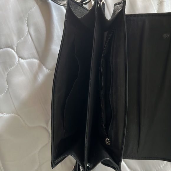 Shoulder bag - Picture 3 of 3